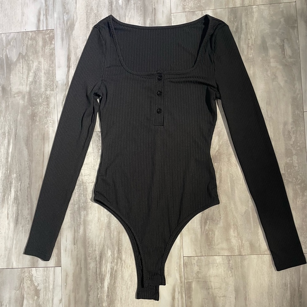 Long Sleeve Ribbed Bodysuit